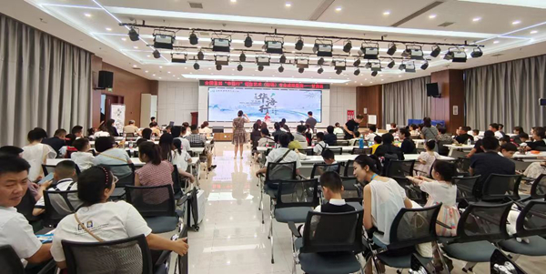 甘肃三点教育科技有限公司2_副本.jpg